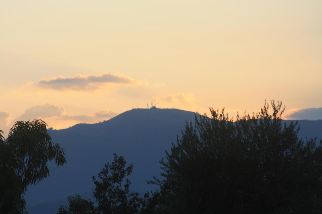 La Quercia Agriturismo Imperia Eksteriør billede
